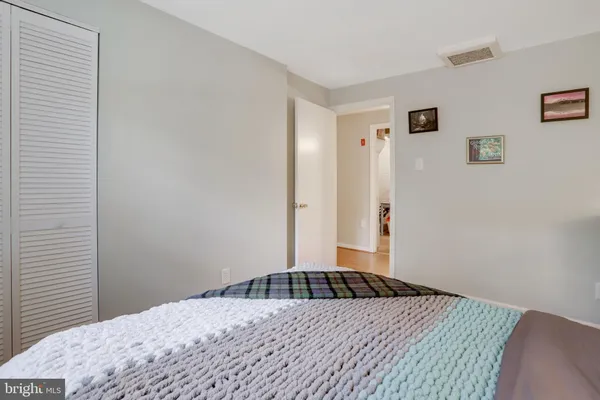 $4,175 | 8805 Menard Court, Alexandria, VA 22309