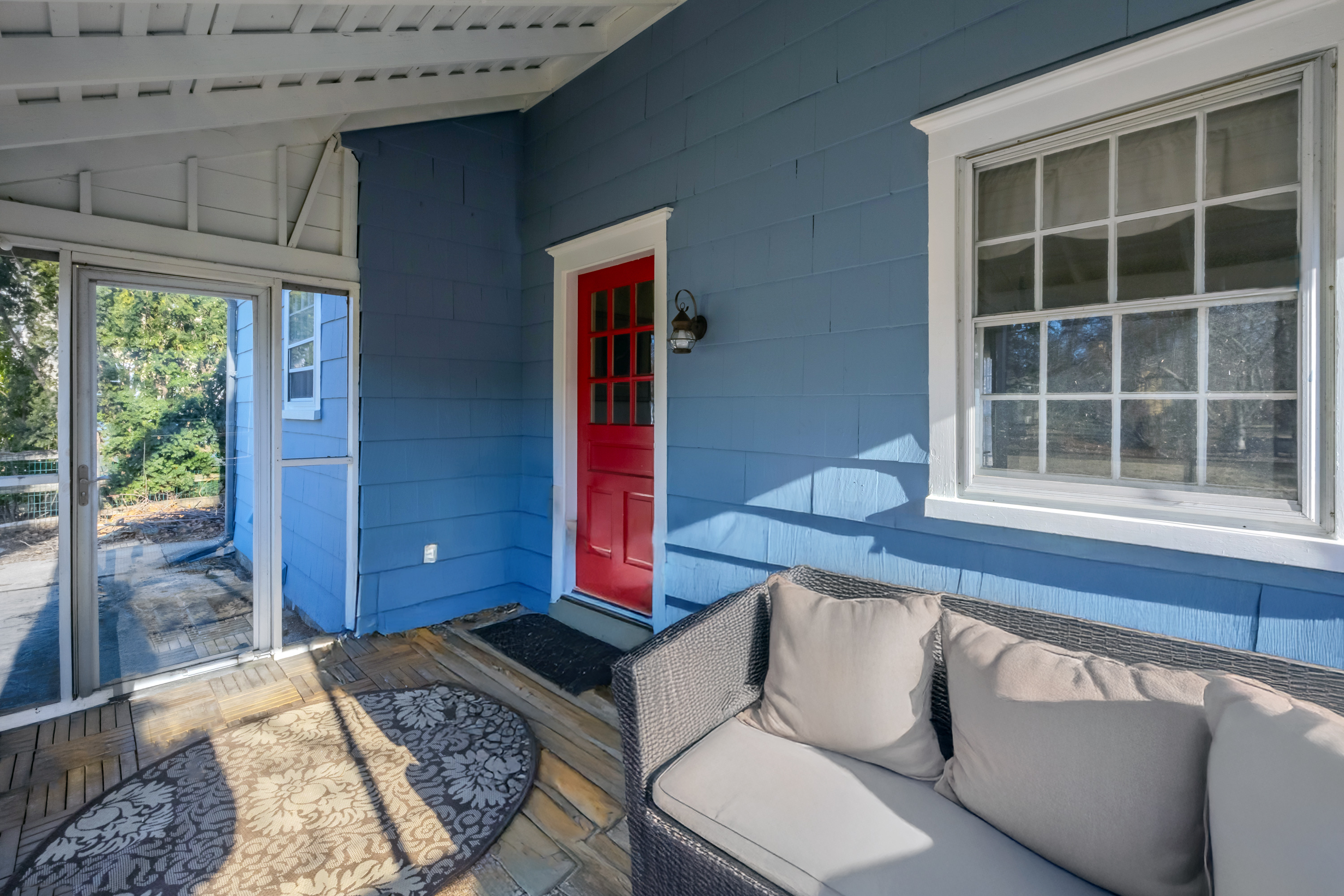 14 Decatur Road Havertown, PA 19083 - Photo 4 of 43