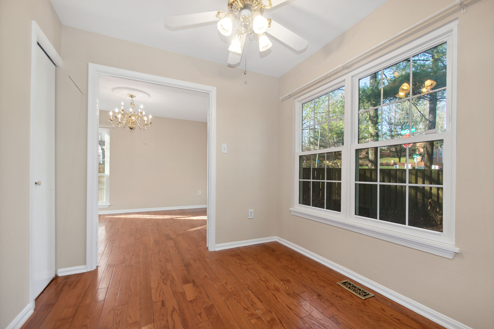 2 Hugo Court Silver Spring, MD 20906 - Photo 7 of 30
