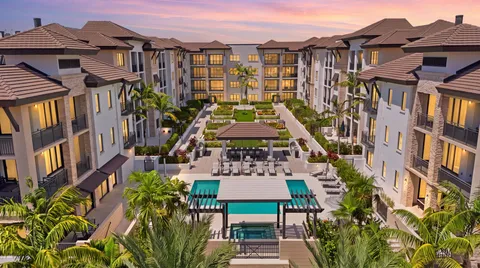 $1,550,000 | 1135 3rd Avenue South, Unit 515, Naples, FL 34102