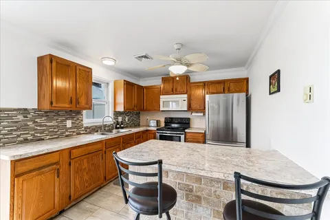 Contact Agent | 597 Lancaster Pike, New Providence, PA 17560
