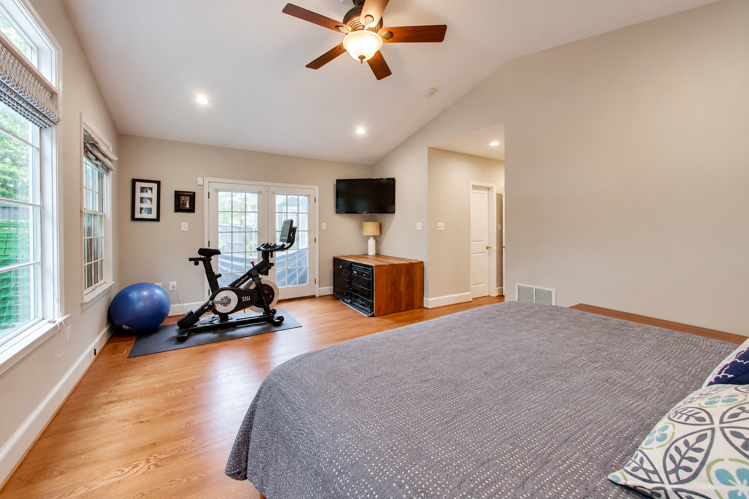306 Indian Spring Drive Silver Spring, MD 20901 - Photo 24 of 54 Gallery Image 24