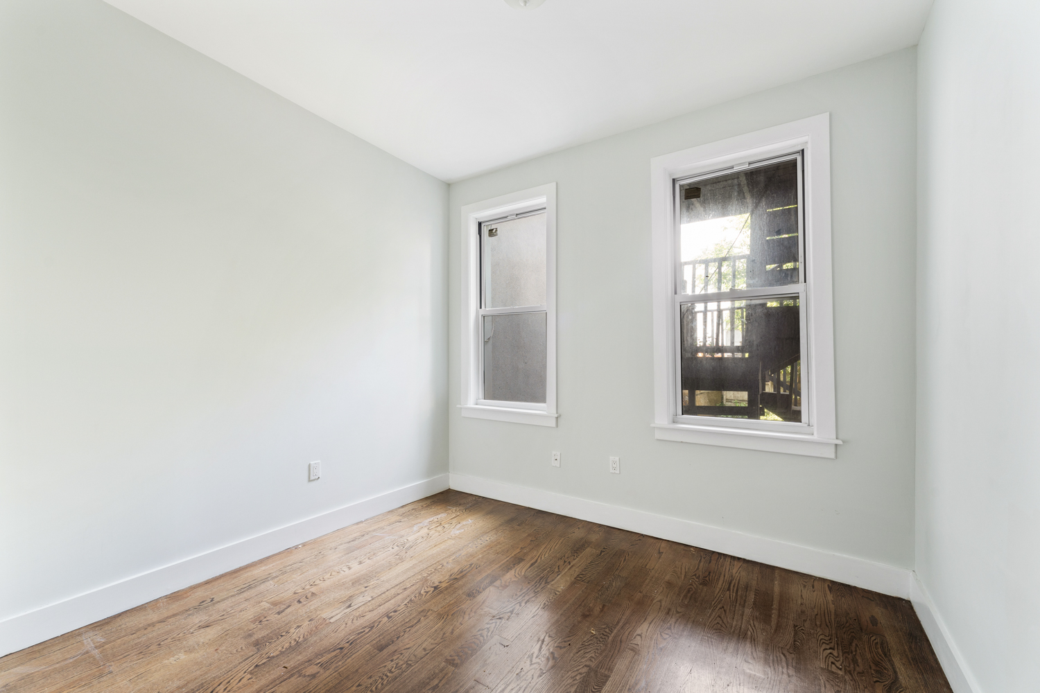 17 Grattan Street, Unit 1 Brooklyn, NY 11206 - Photo 5 of 12