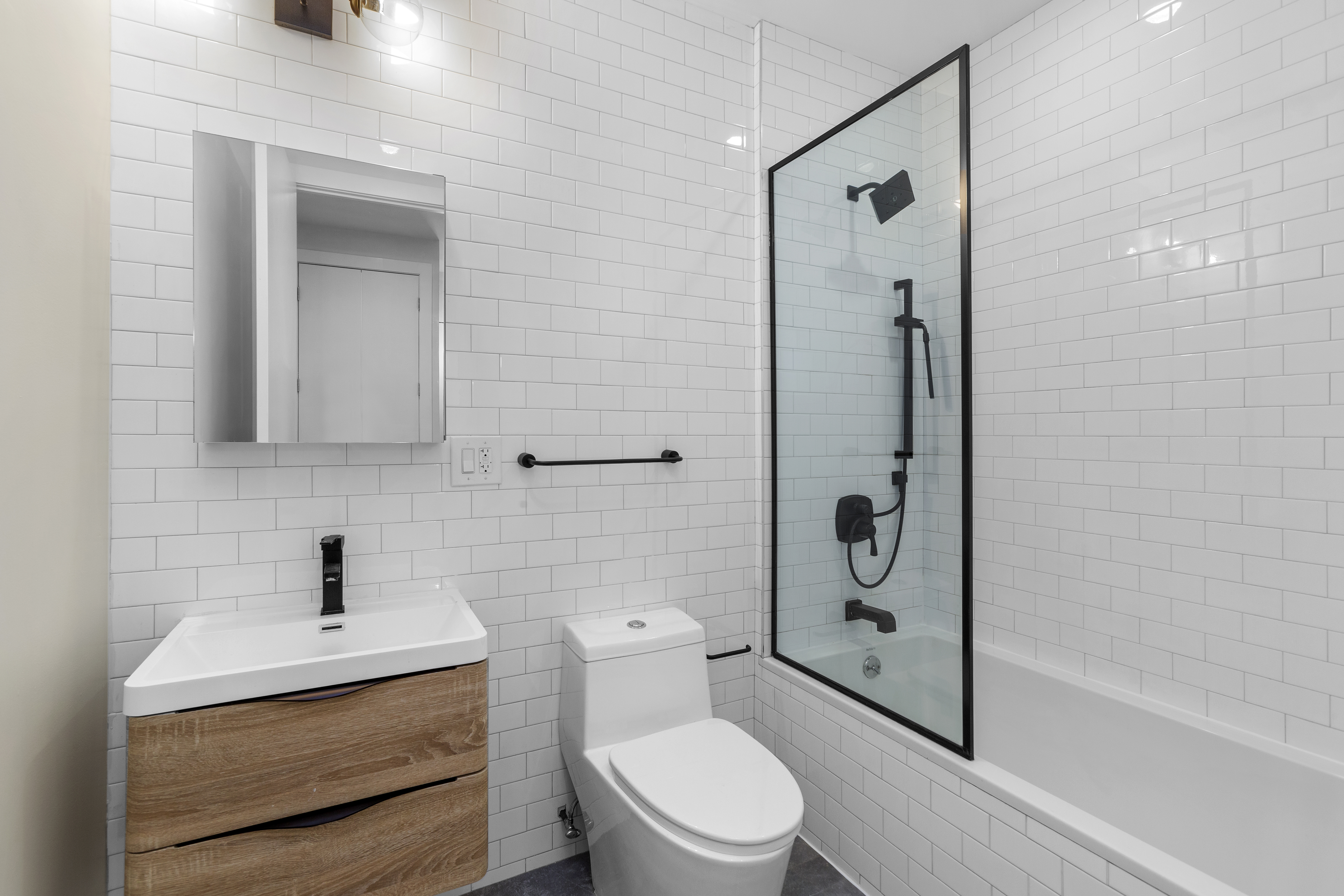 245 Schaefer Street, Unit 2D Brooklyn, NY 11207 - Photo 10 of 18