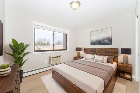 $259,900 | 6706 James Lee Street, Unit 350, Falls Church, VA 22042