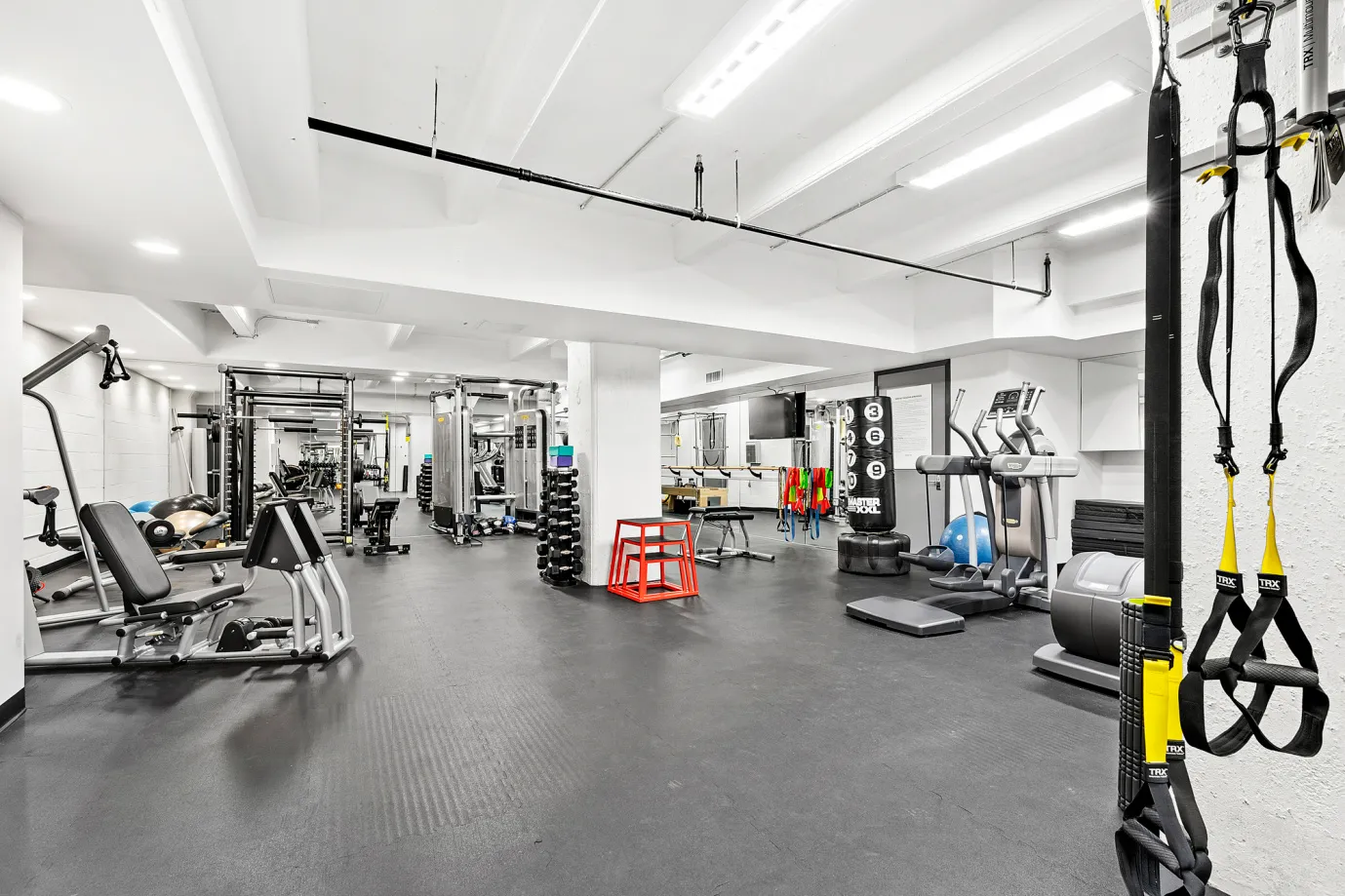 30 Main Street, Unit 10D Brooklyn, NY 11201 - Photo 13 of 15