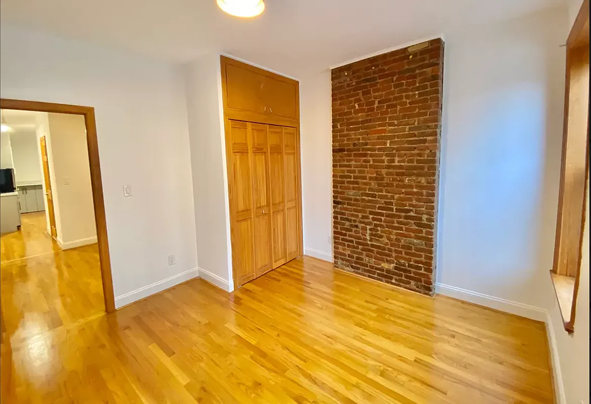 314 East 11th Street, Unit 3B Manhattan, NY 10003 - Photo 4 of 7 a view of an empty room