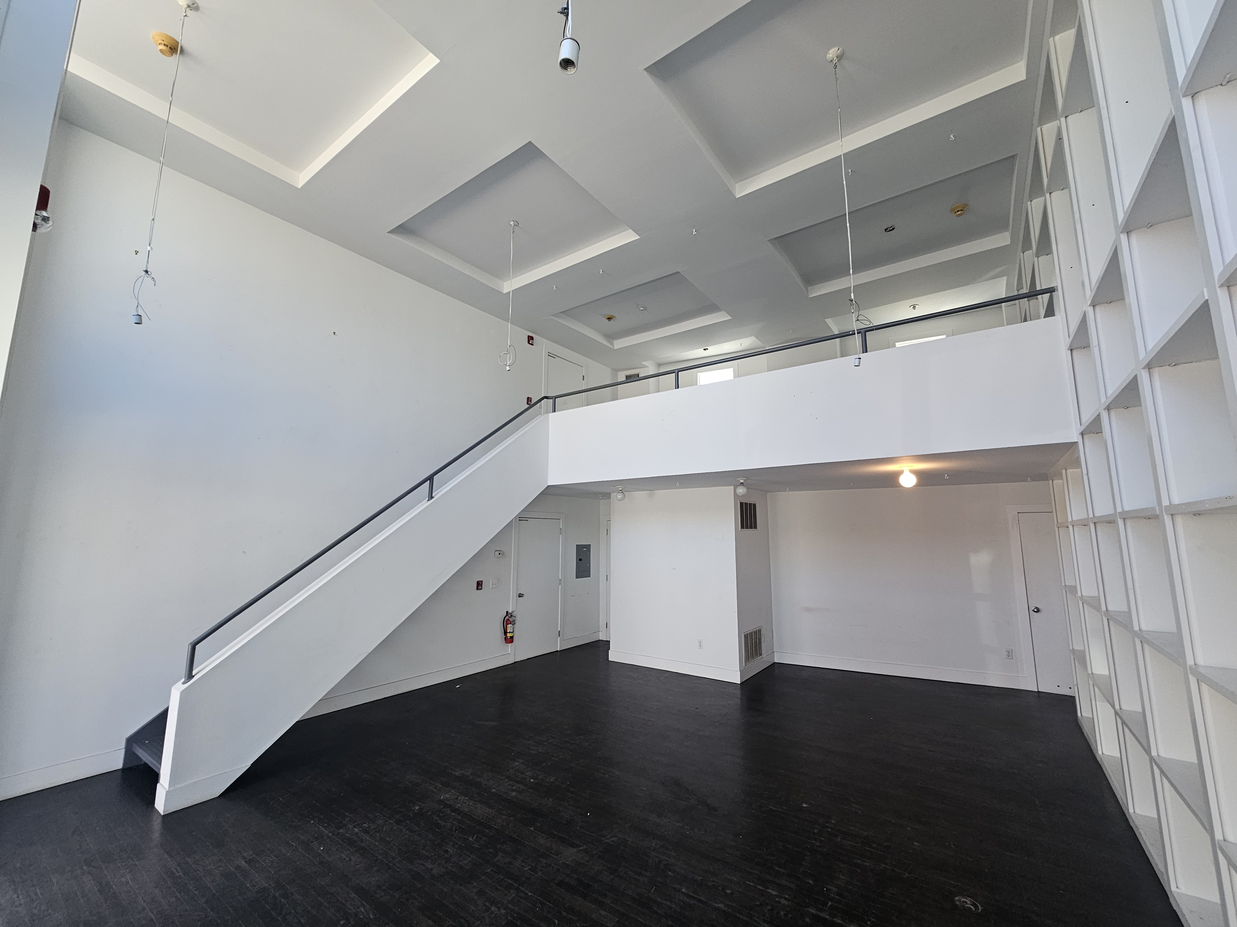 75 Washington Street, Unit B Sag Harbor, NY 11963 - Photo 3 of 5