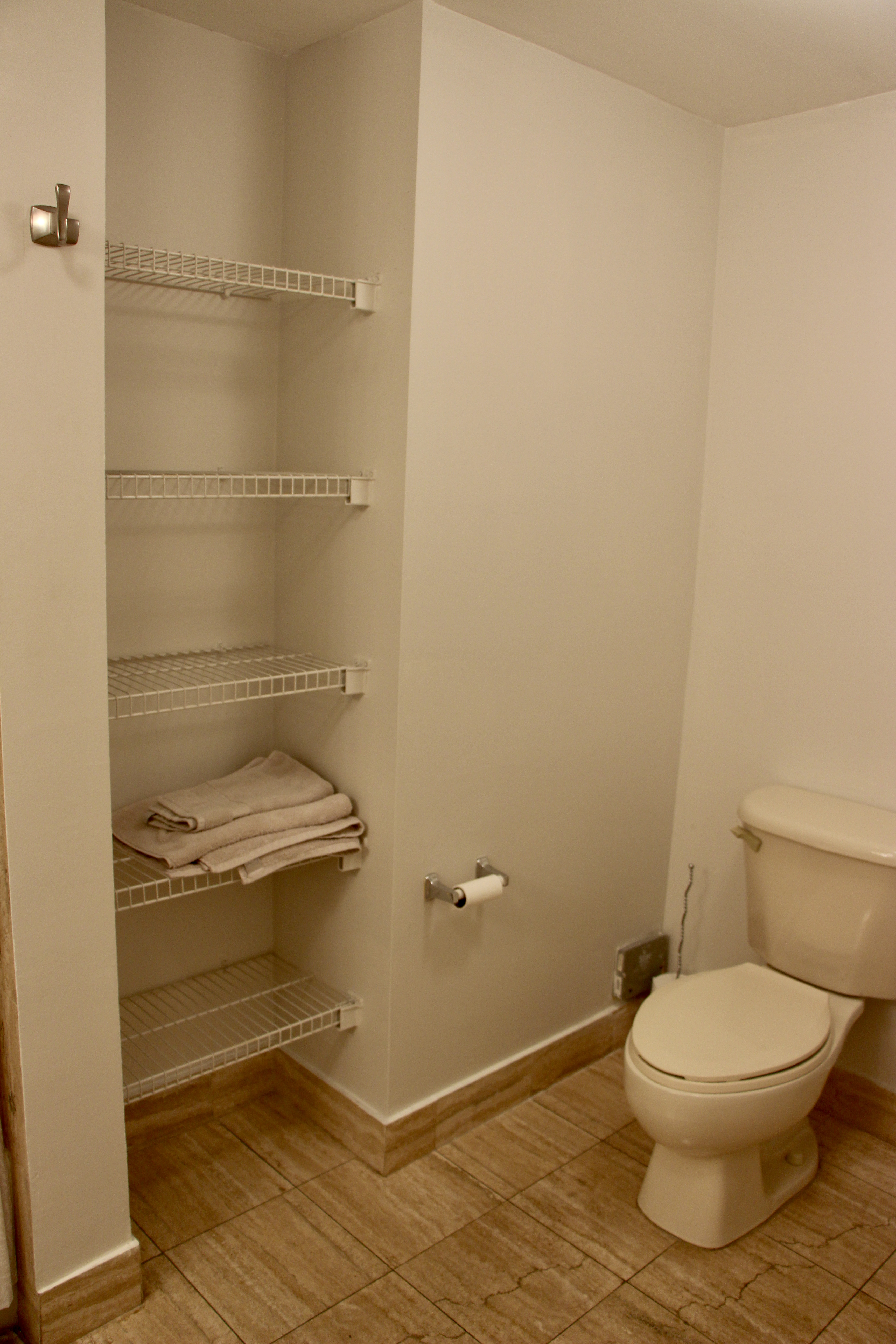 2501 Douglas Road, Unit 304 Miami, FL 33133 - Photo 9 of 43