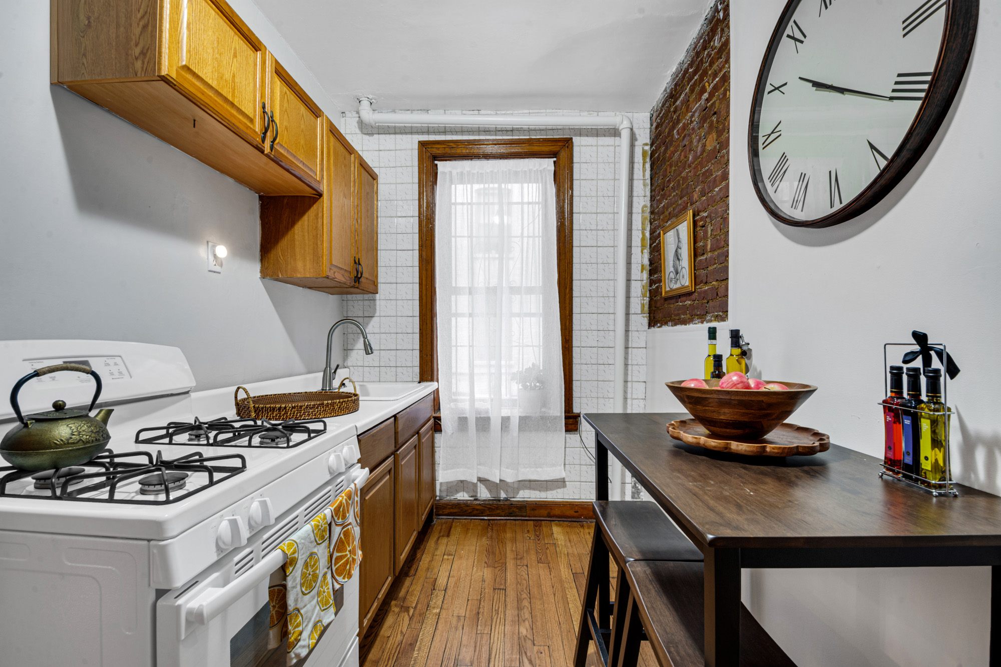 527 West 143rd Street, Unit 1 Manhattan, NY 10031 - Photo 3 of 6