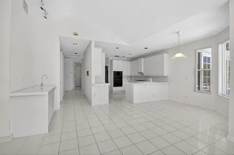$2,990,000 | 5768 Harrington Way, Boca Raton, FL 33496