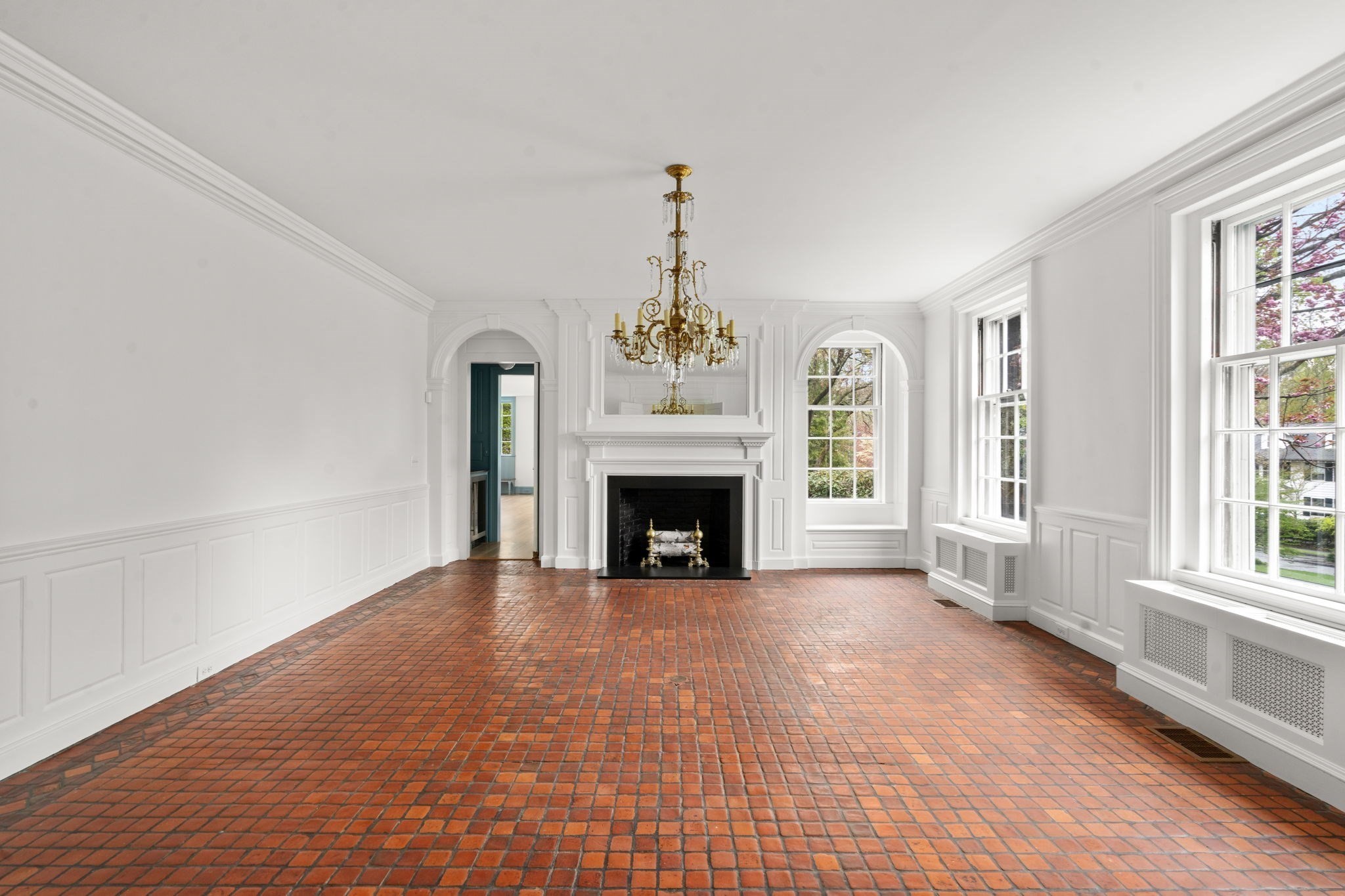 139 Abbott Road Wellesley Hills, MA 02481 - Photo 3 of 17 Gallery Image 3
