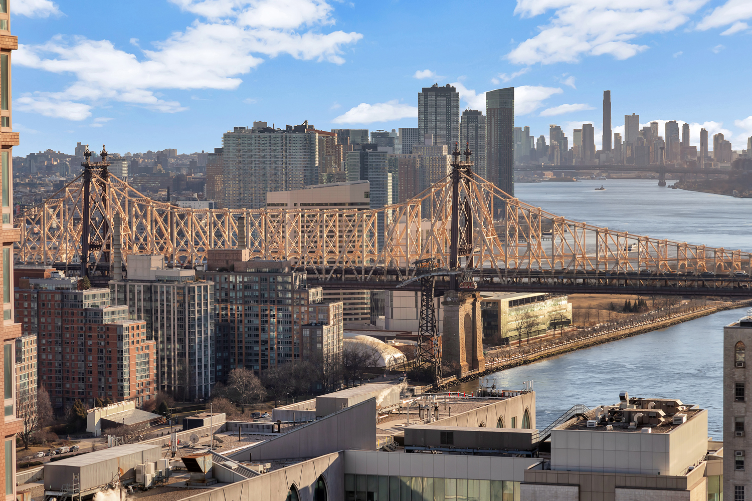 515 East 72nd Street, Unit 36B Manhattan, NY 10021 - Photo 18 of 36 a city view