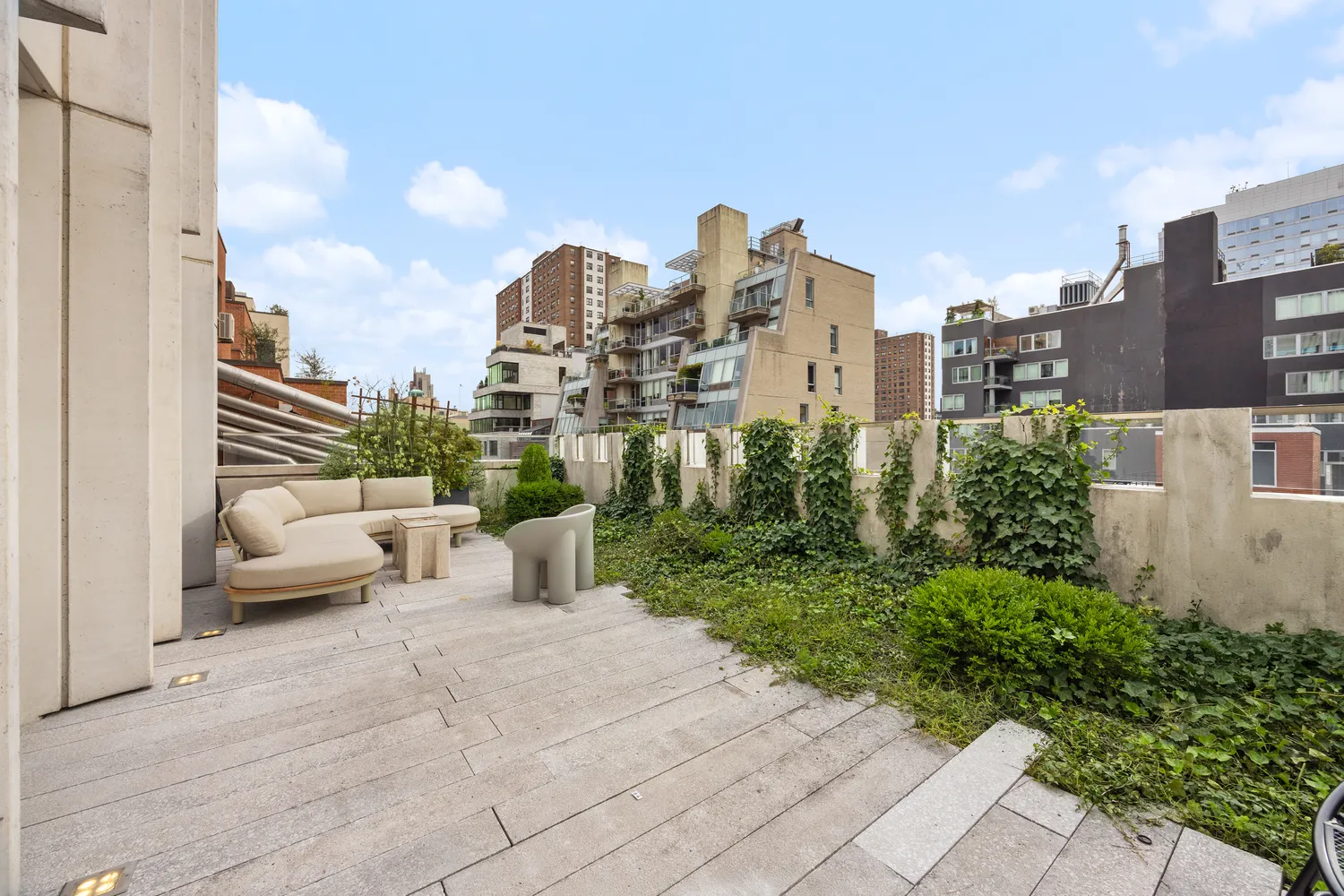 $15,400,000 | 455 West 19th Street, Unit PH2 | Chelsea