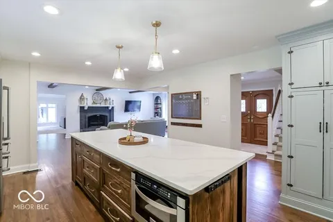 $799,000 | 7614 Silverpine Court, Indianapolis, IN 46250