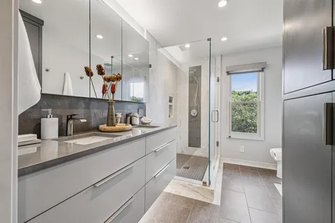 Contact Agent | 17140 Keaton Avenue, Sonoma, CA 95476