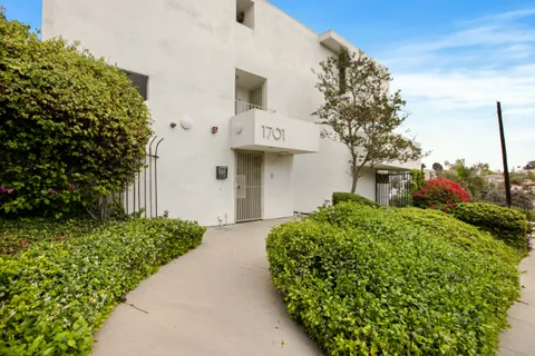 $775,000 | 1701 Clinton Street, Unit 325, Los Angeles, CA 90026