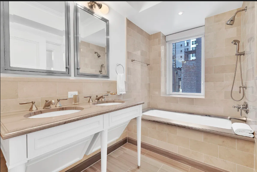 530 Park Avenue, Unit 17A Manhattan, NY 10065 - Photo 12 of 22 Gallery Image 12