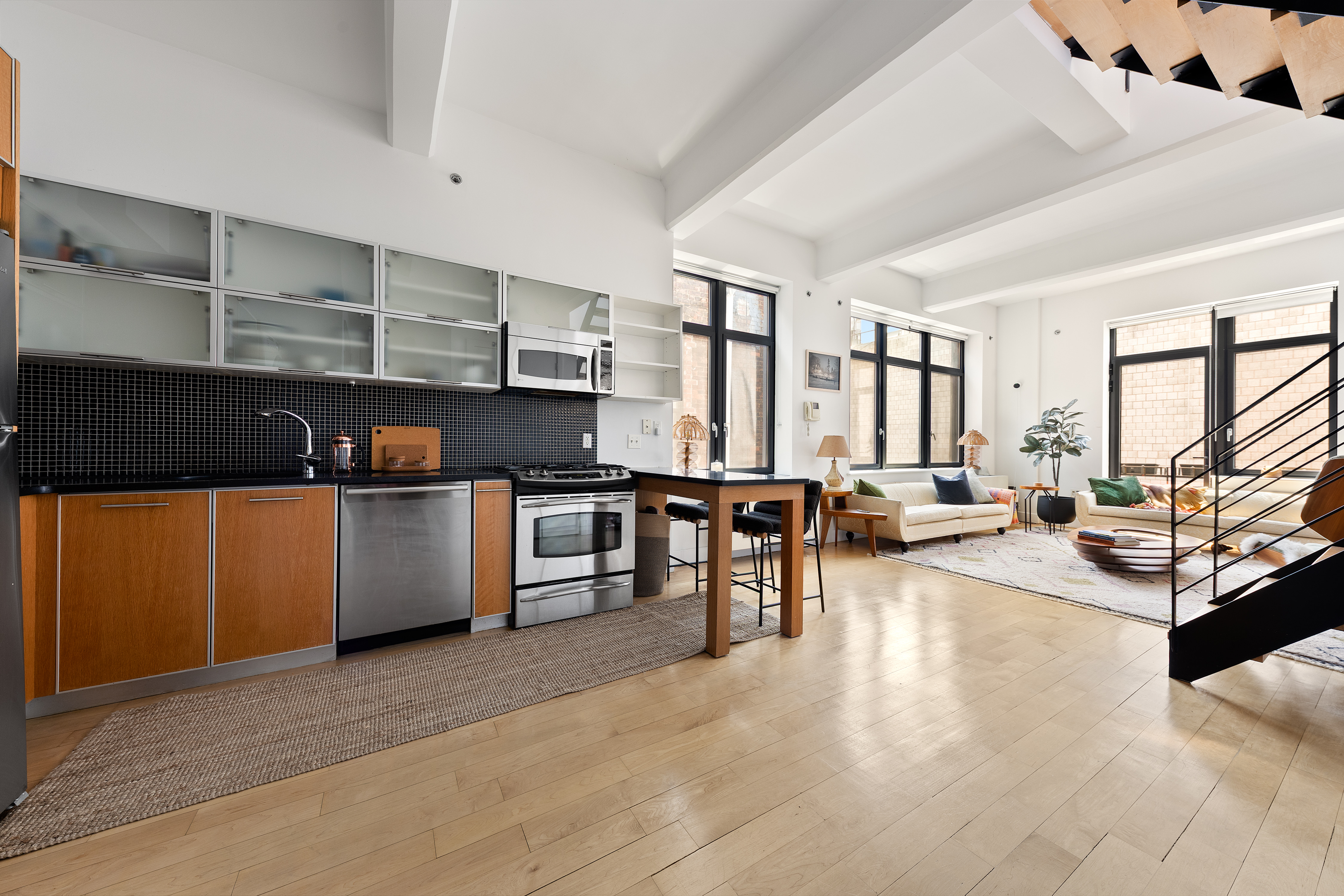 242 South 1st Street, Unit 4D Brooklyn, NY 11211 - Photo 2 of 10