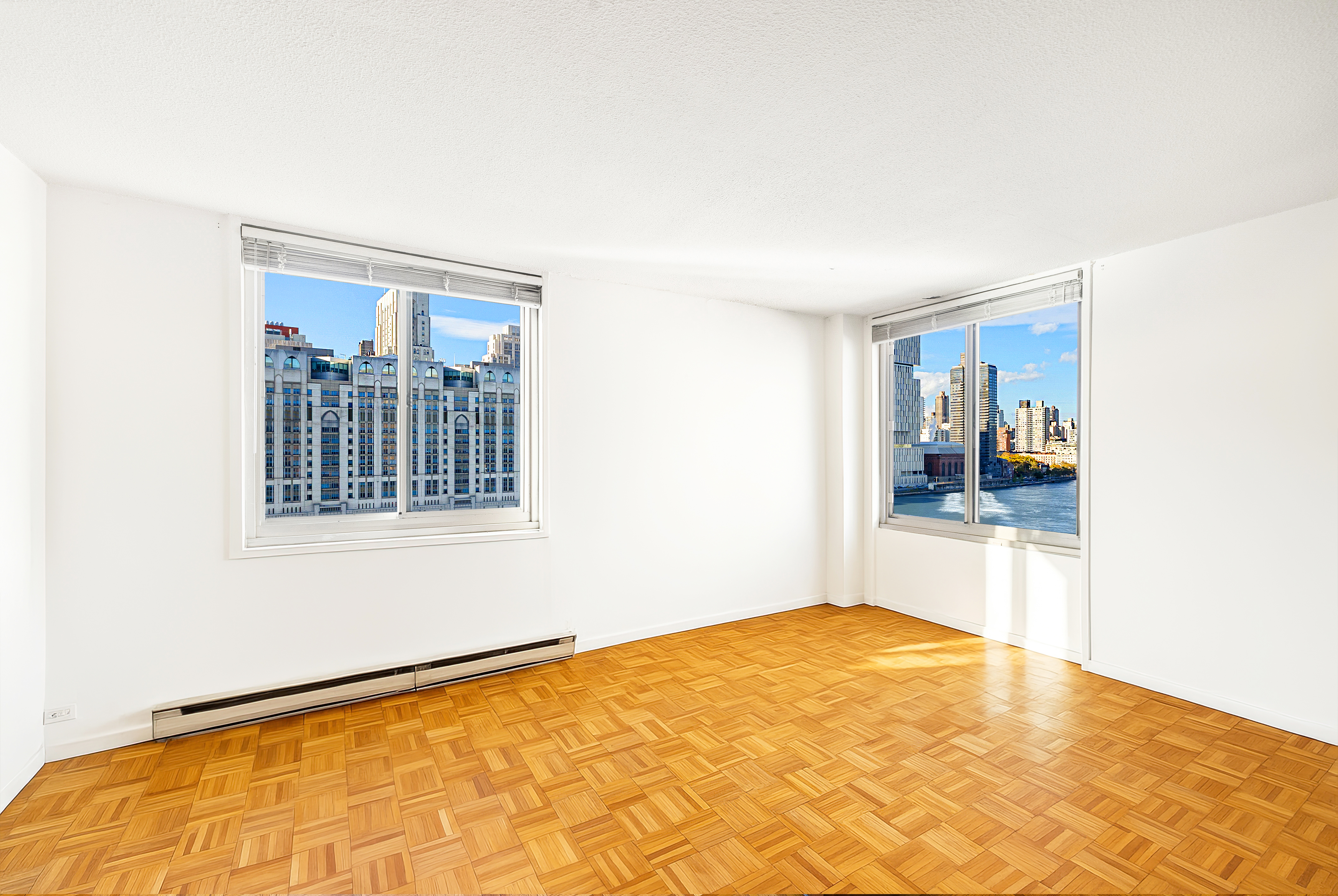 555 Main Street, Unit 1204 Manhattan, NY 10044 - Photo 2 of 15