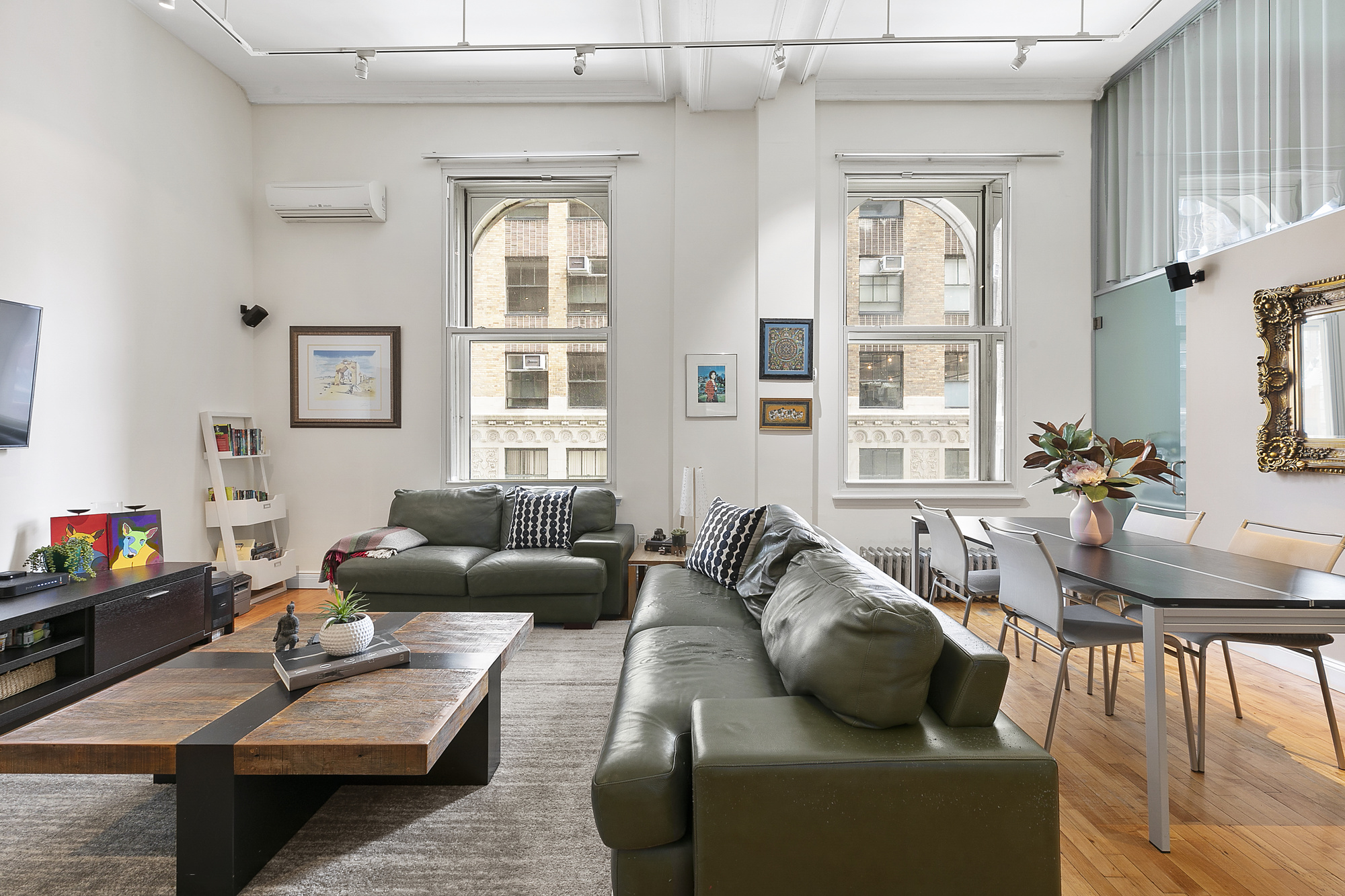 395 Broadway, Unit 3B Manhattan, NY 10013 - Photo 2 of 11