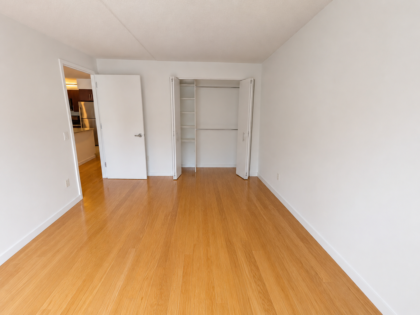 555 West 23rd Street, Unit S5H Manhattan, NY 10011 - Photo 4 of 12
