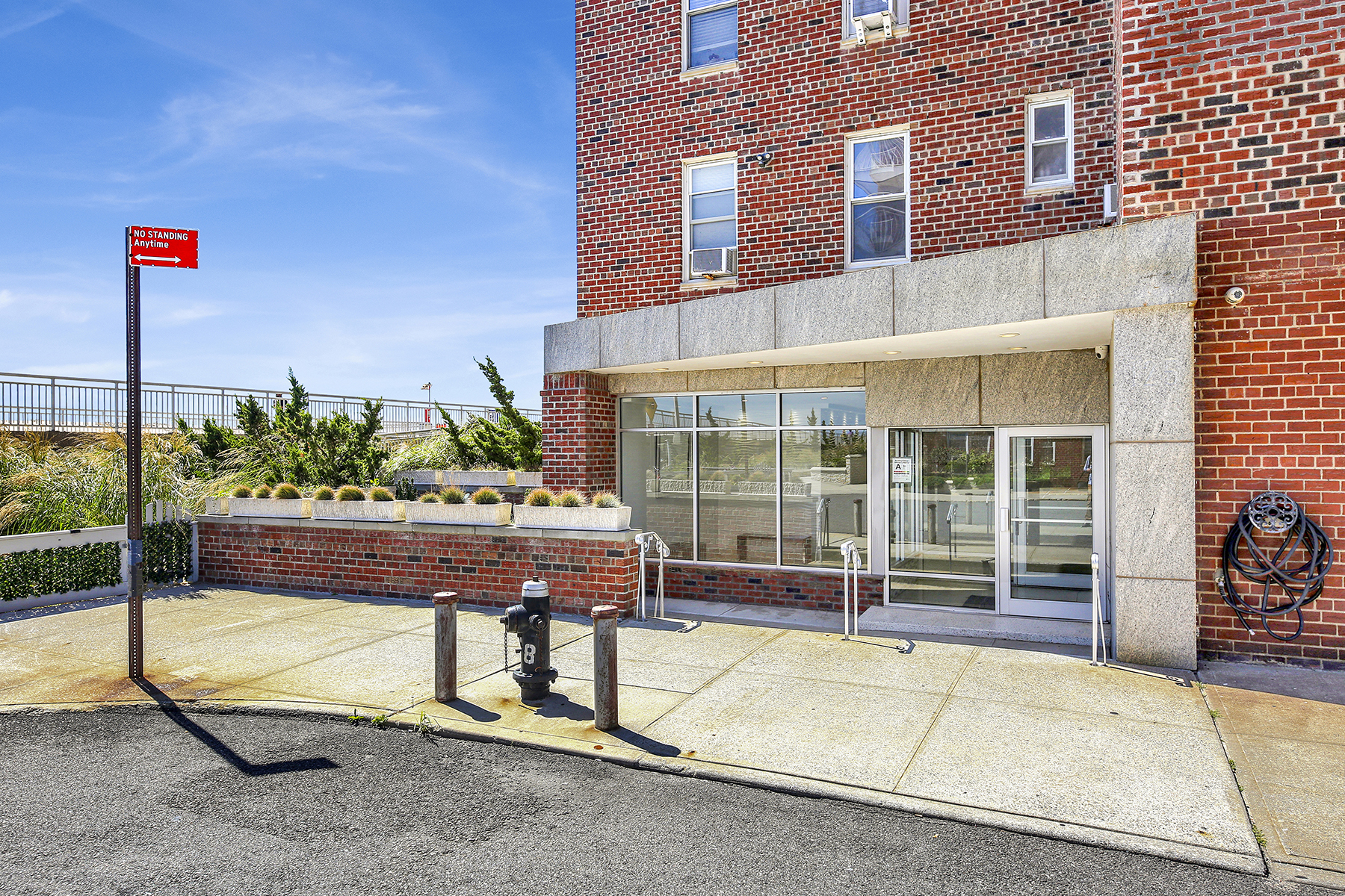 125 Beach 124th Street, Unit 5K Queens, NY 11694 - Photo 4 of 21 a house view with a outdoor space