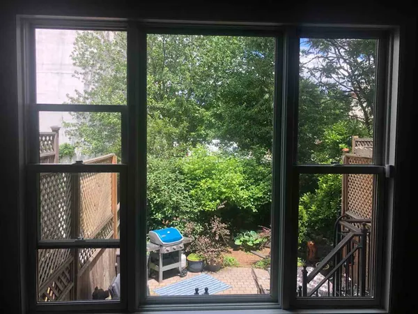 $999,000 | Address Upon Request, Jersey City, NJ 07302