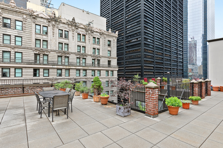 176 Broadway, Unit 3D Manhattan, NY 10038 - Photo 12 of 14