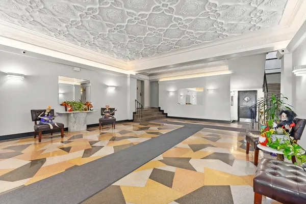 $2,800 | 9615 Shore Road, Unit 4B | Bay Ridge