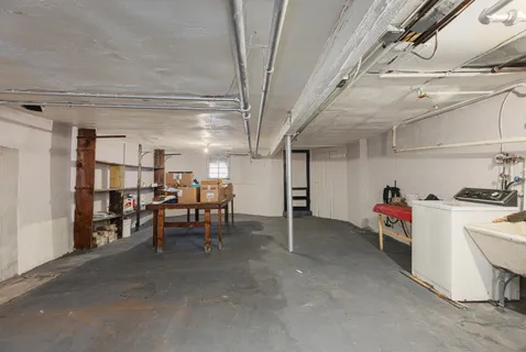 a view of a storage & utility room