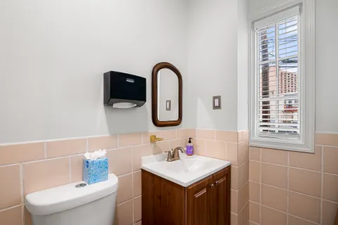 Contact Agent | 16 West Read Street, Baltimore, MD 21201