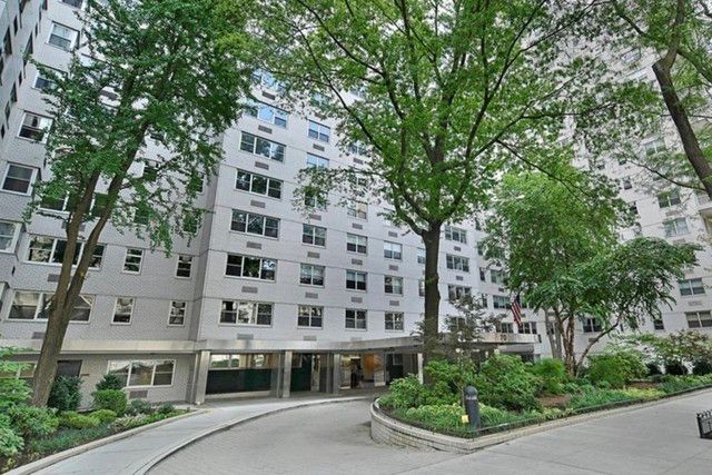 70 East 10th Street, Unit 7A Manhattan, NY 10003 - Photo 18 of 19