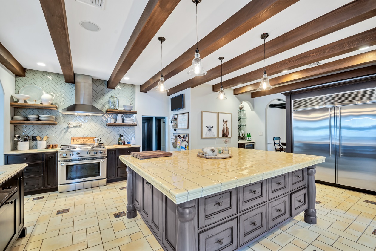 35 Grymes Hill Road Staten Island, NY 10301 - Photo 10 of 31