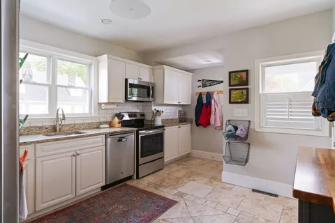 $999,000 | 119 Warren Avenue, Milton, MA 02186