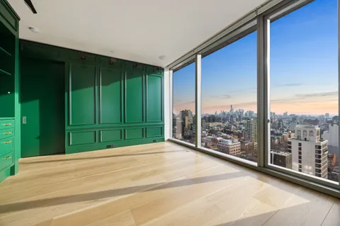 a view of backyard with window and outdoor space