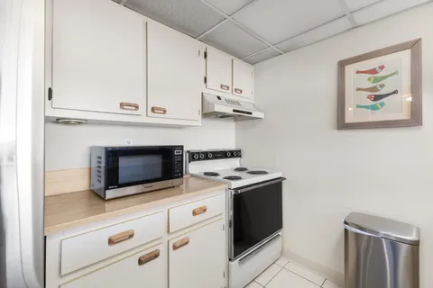 $395,000 | 7601 East Treasure Drive, Unit 2001, North Bay Village, FL 33141