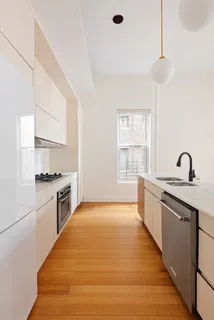 $17,500 | 126 East 19th Street | Gramercy