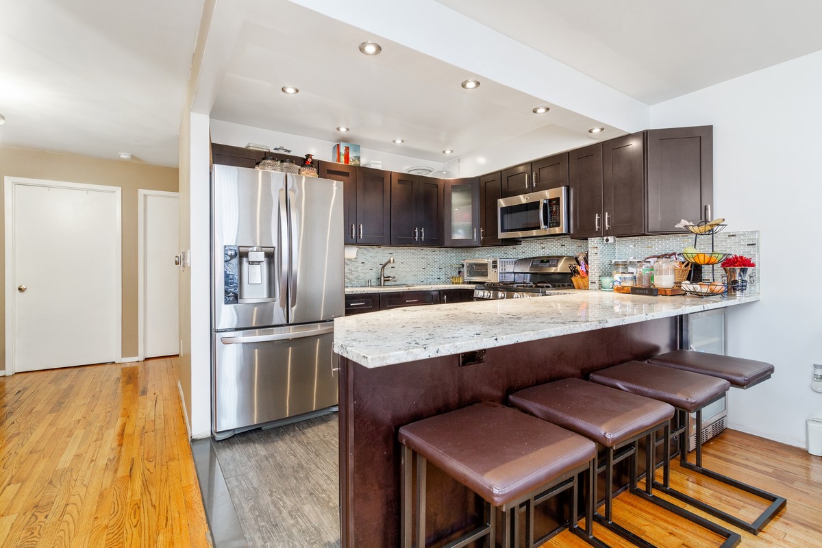 358 Cumberland Street Brooklyn, NY 11238 - Photo 2 of 14