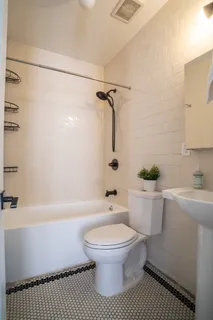 $645,000 | 17 East 17th Street, Unit D4 | Prospect Park South