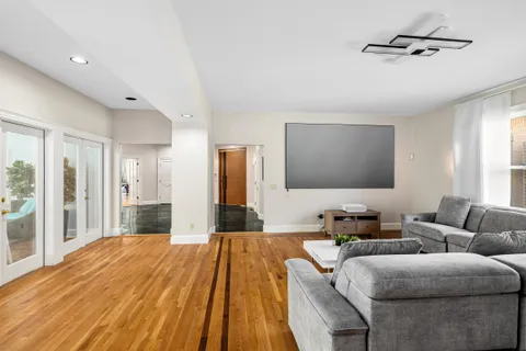 $1,799,999 | 35 River Run, East Greenwich, RI 02818