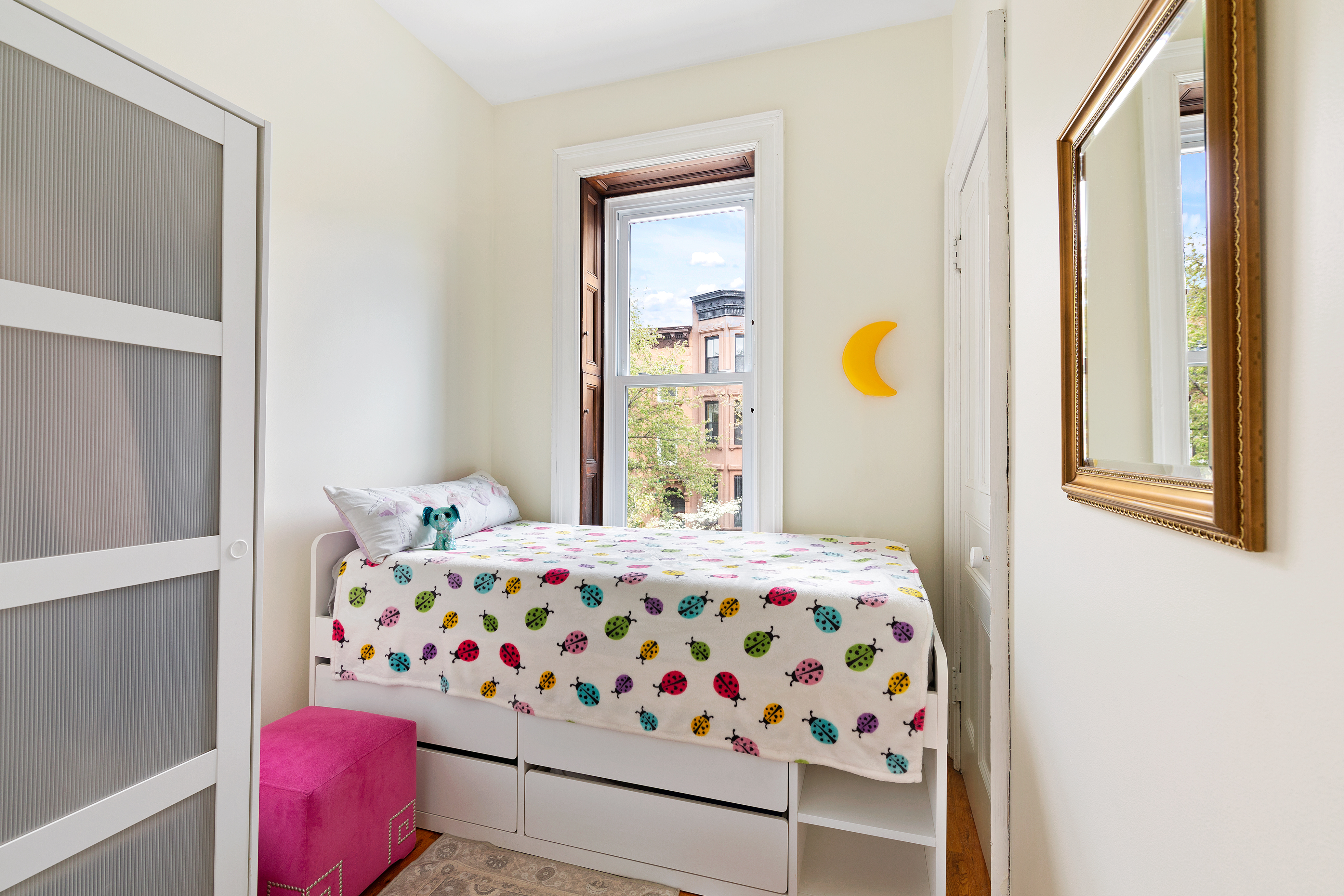 574 Carlton Avenue Brooklyn, NY 11238 - Photo 7 of 16