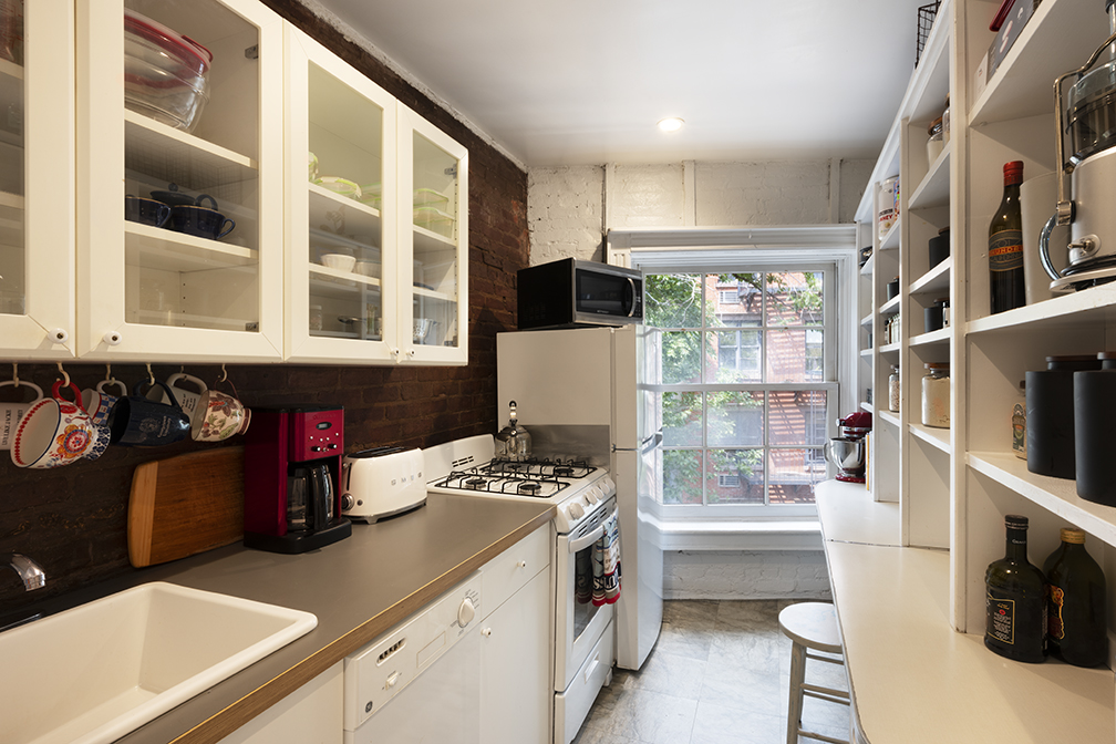 120 Charles Street Manhattan, NY 10014 - Photo 4 of 8