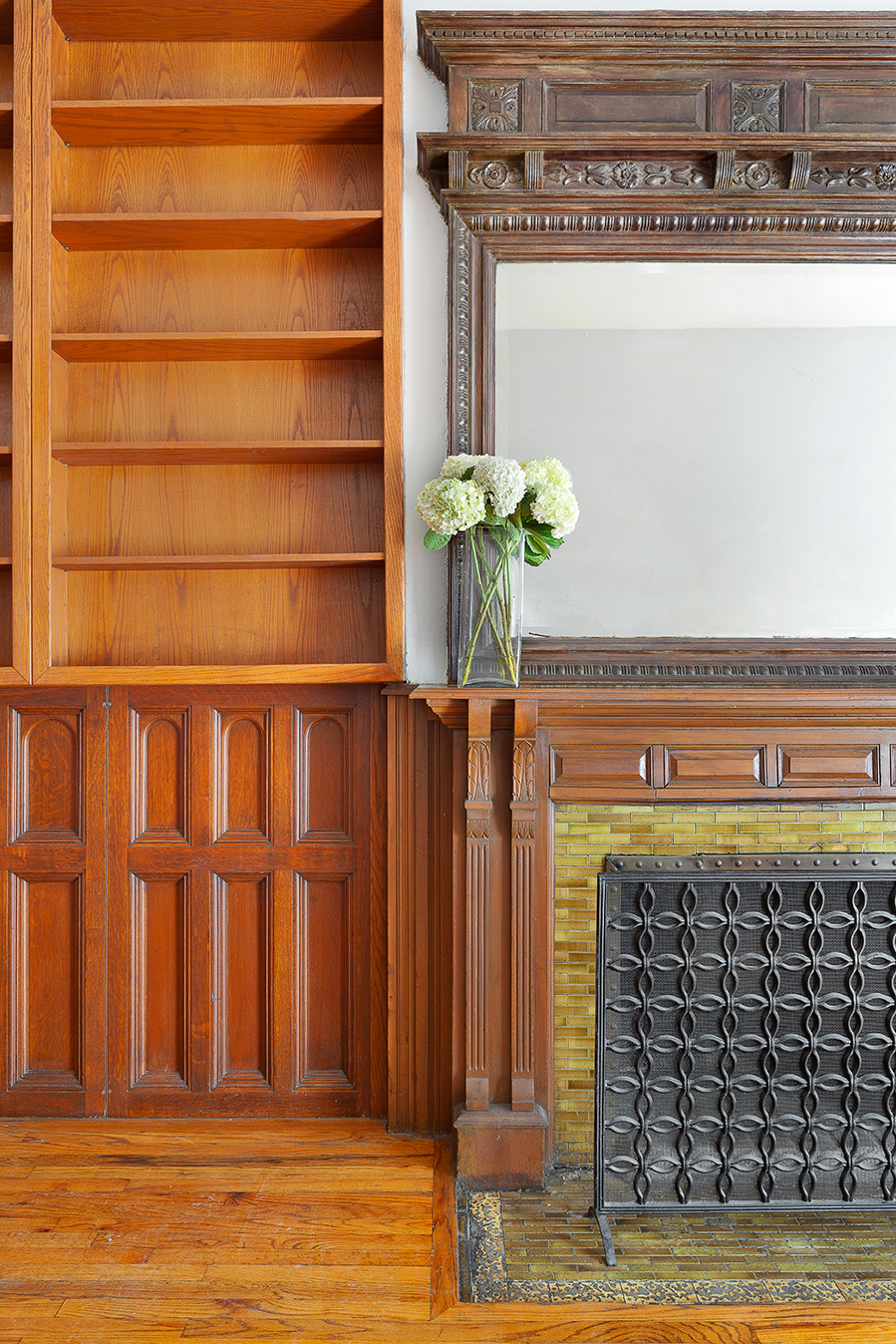 137 West 80th Street Manhattan, NY 10024 - Photo 4 of 13 Gallery Image 4