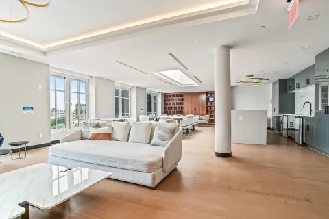 $2,950 | 37-26 32nd Street, Unit 6M | Long Island City