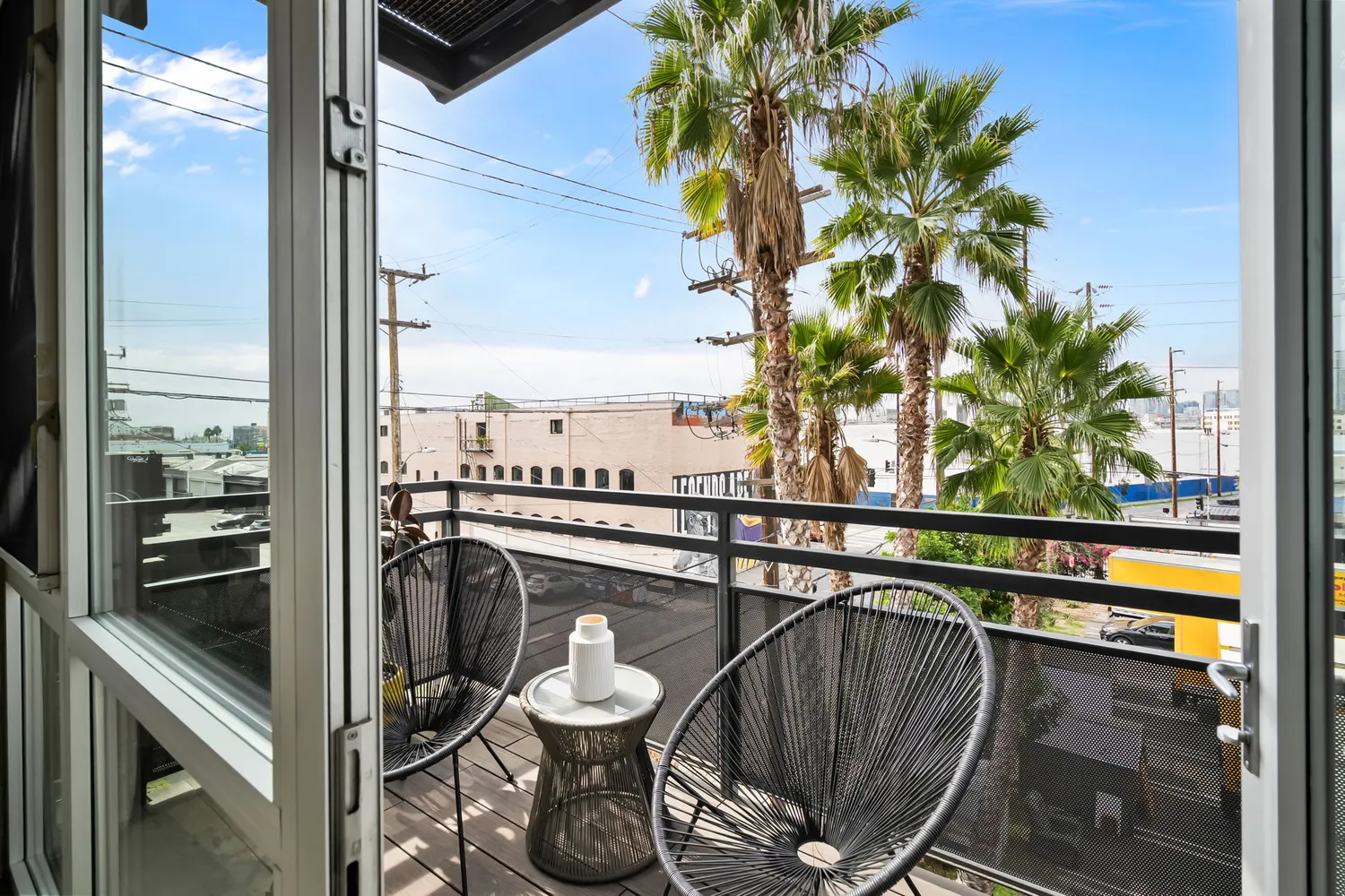 $928,000 | 825 East 4th Street, Unit 310, Los Angeles, CA 90013