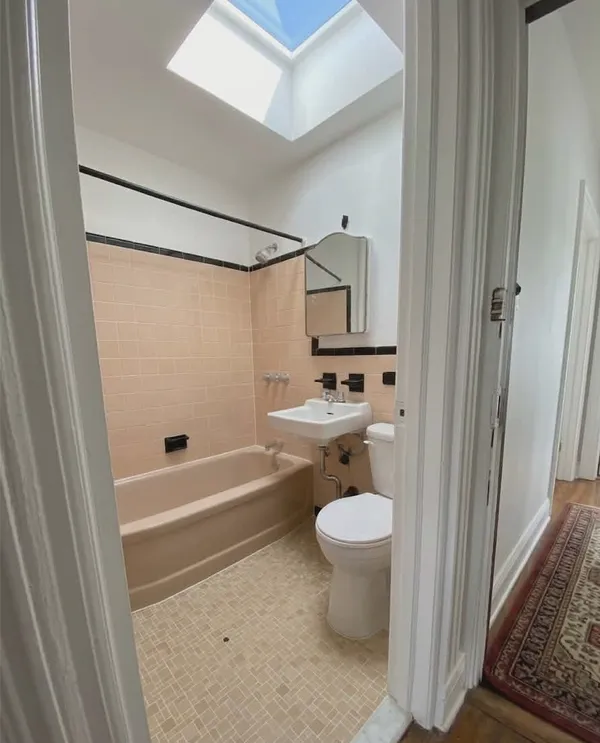$3,400 | 771 Carroll Street, Unit 4F | Park Slope