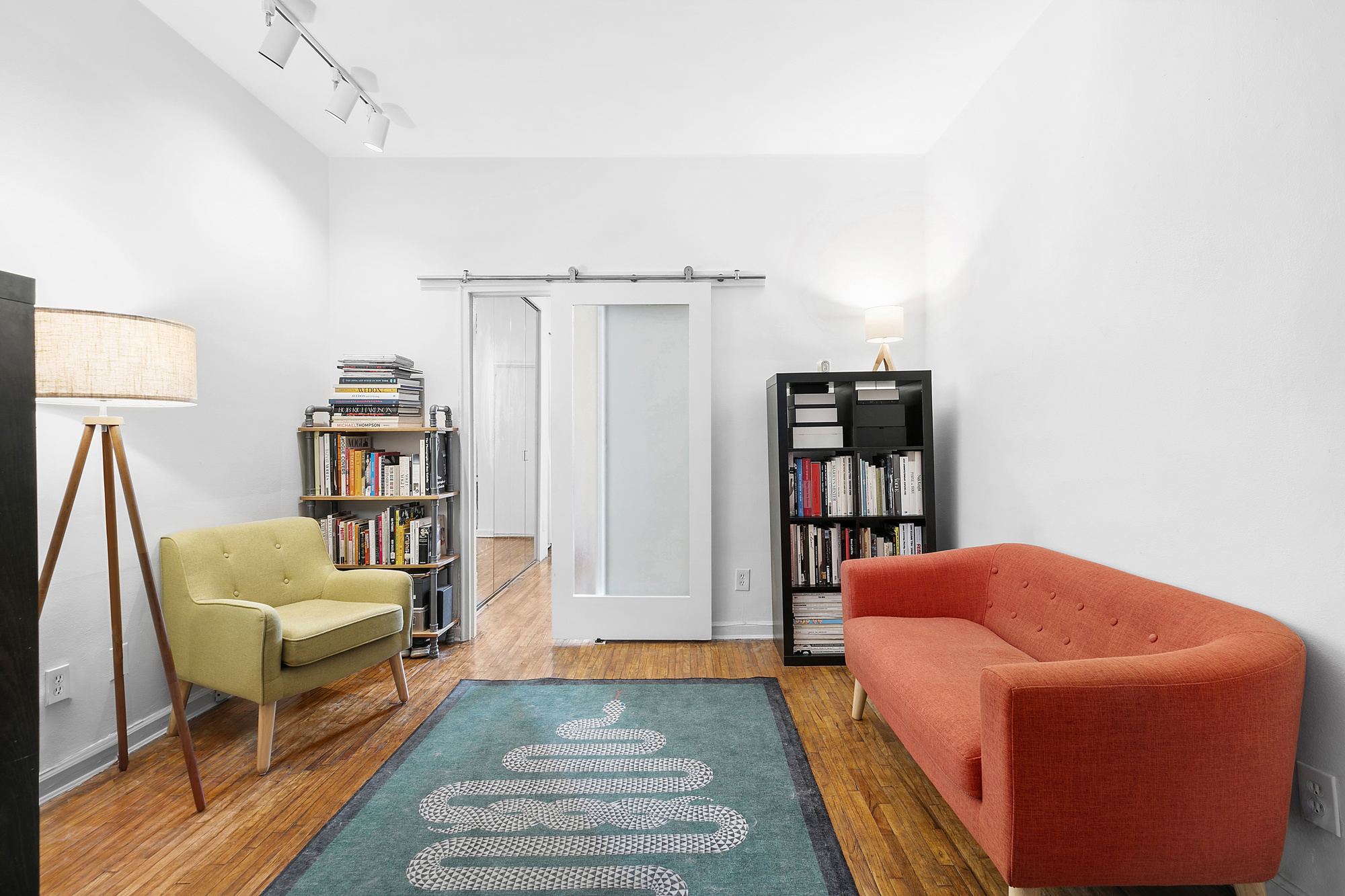 330 East 90th Street, Unit 5B Manhattan, NY 10128 - Photo 2 of 11