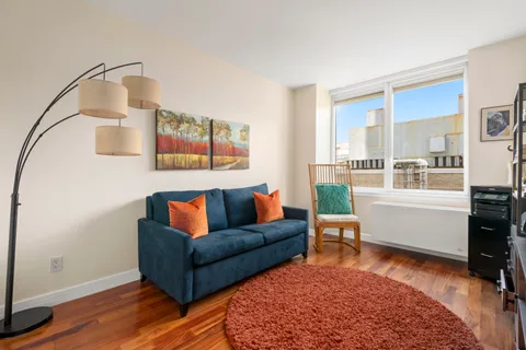 $1,250,000 | 640 West 237th Street, Unit 4C | Riverdale