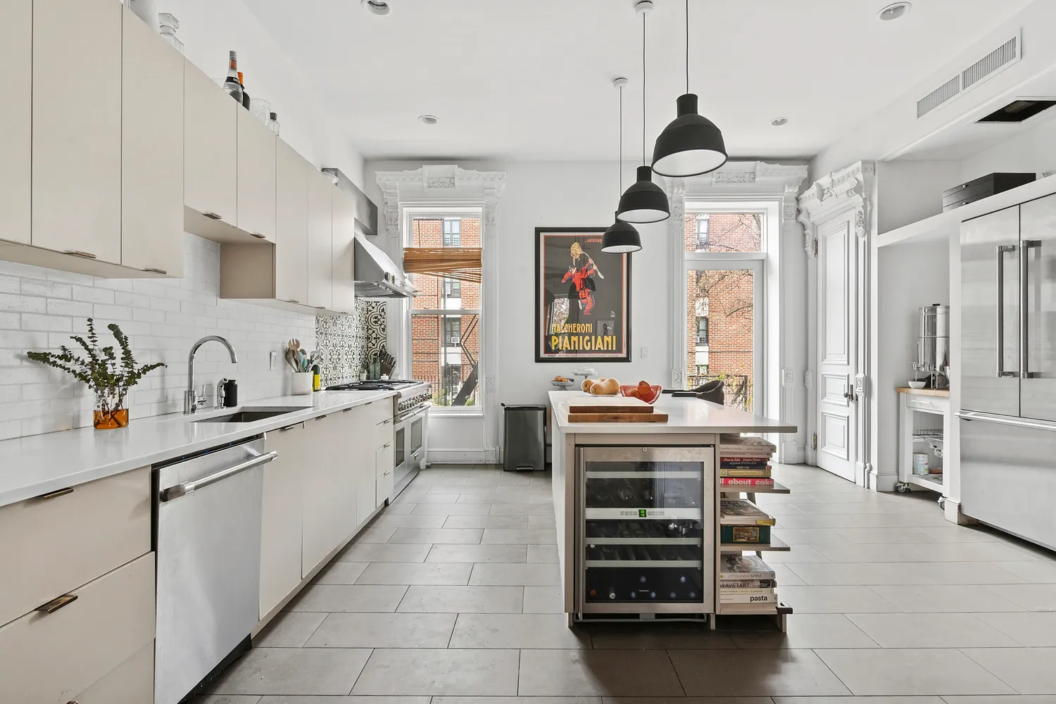 $12,000 | 581 Greene Avenue, Unit 2 | Bedford-Stuyvesant